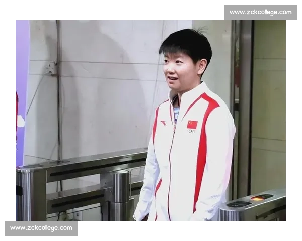 大学教师毕业典礼表白孙颖莎:25 岁乒乓名将成精神标杆 大学教师毕业典礼表白孙颖莎:25 岁乒乓名将成精神标杆