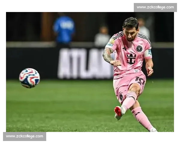 梅西世俱杯谢幕战：师徒兄弟情超越胜负，传奇之夜温情永驻