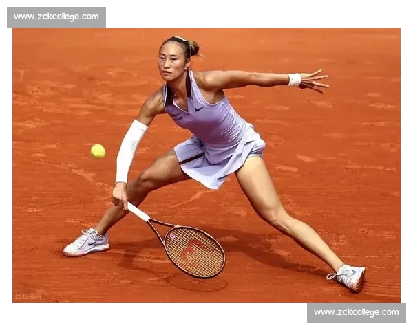 郑钦文携手纳达尔前教练出征温网 草地战术升级剑指突破