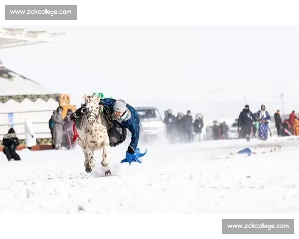 锡林郭勒蒙古马超级联赛总决赛燃情开赛 万马奔腾演绎草原速度与激情