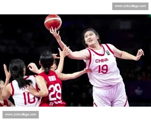 央 5 直播中国女篮海口迎战澳大利亚:张子宇内线强攻,宫鲁鸣战术大考! 央 5 直播中国女篮海口迎战澳大利亚:张子宇内线强攻,宫鲁鸣战术大考!